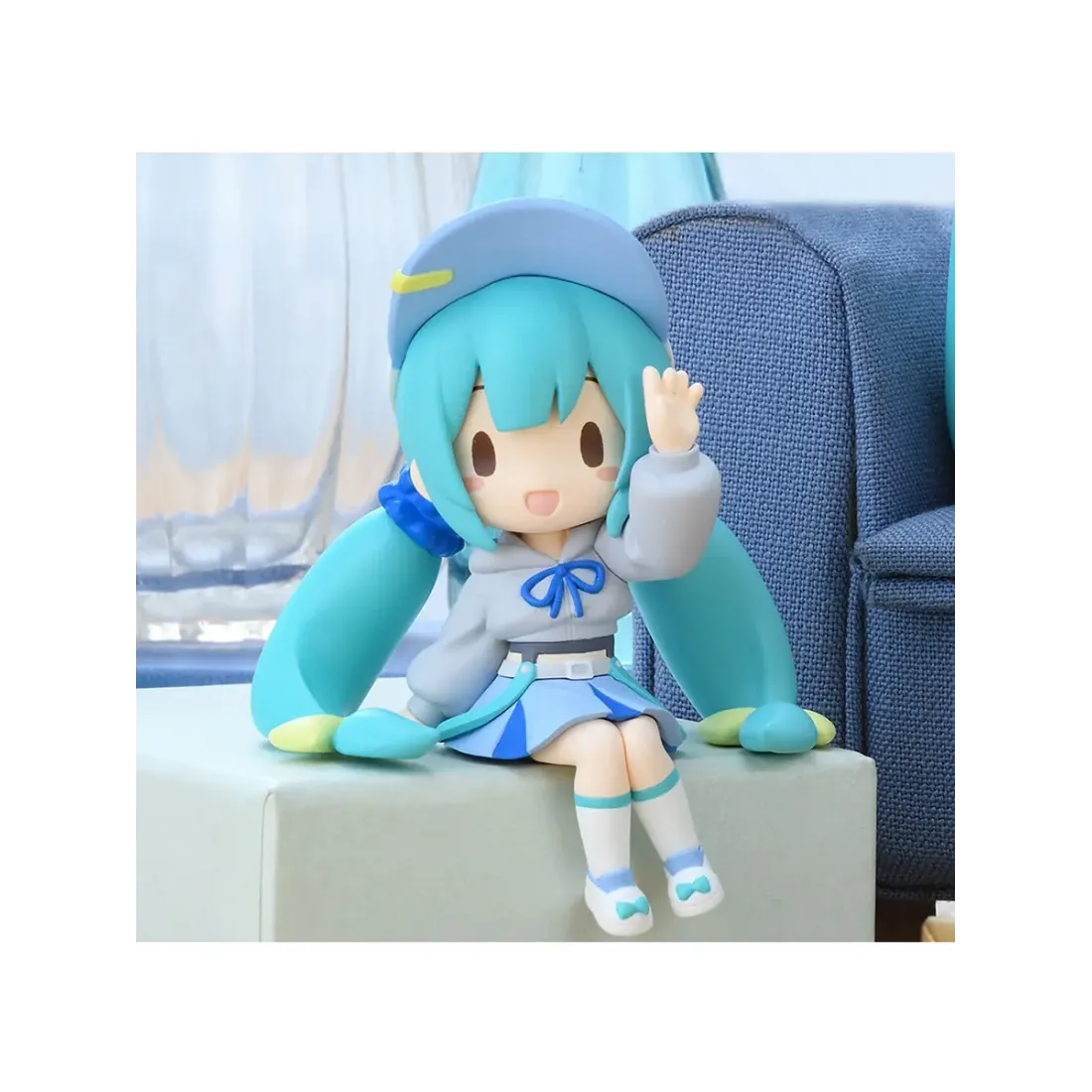 Фигурка Anime SEGA Hatsune Miku Perching Mini Vol.3 (EX) Figure 1шт. 5см. 4582733456126