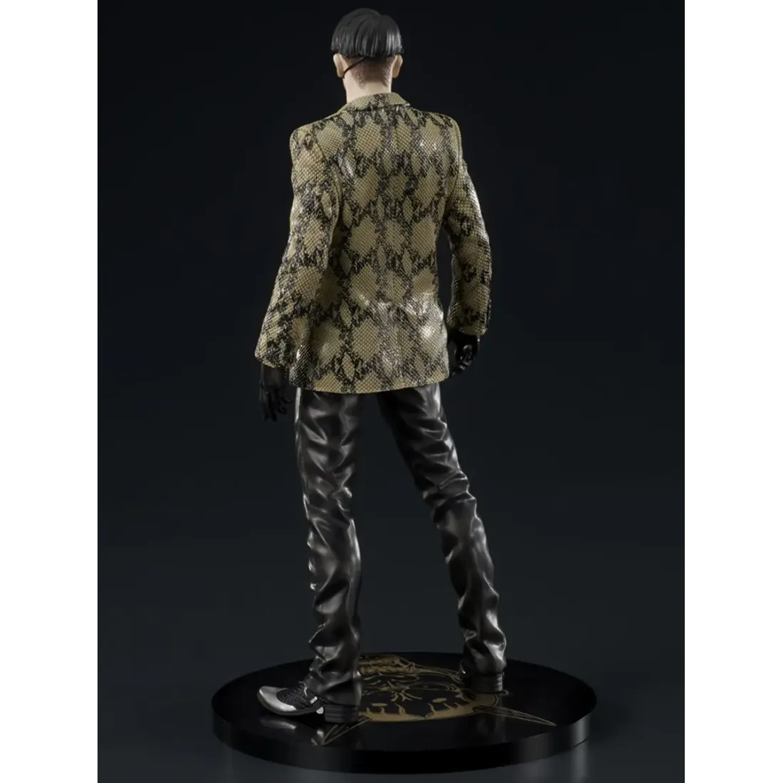 Фигурка Anime Yakuza Like a Dragon Goro Majima 17см. 4595985300697