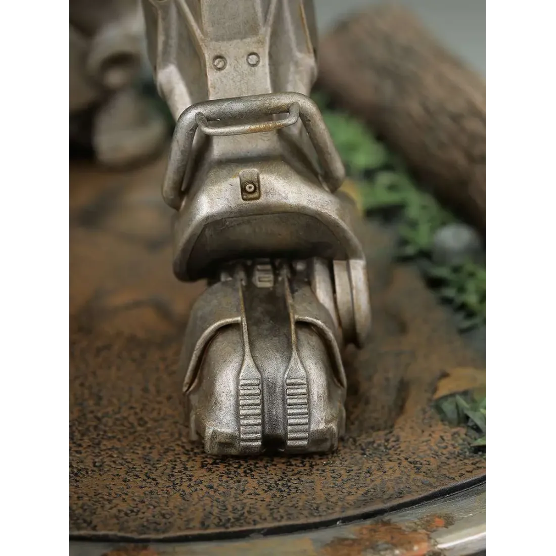 Фигурка Fallout (Amazon) Maximus 26 см 0761568012453