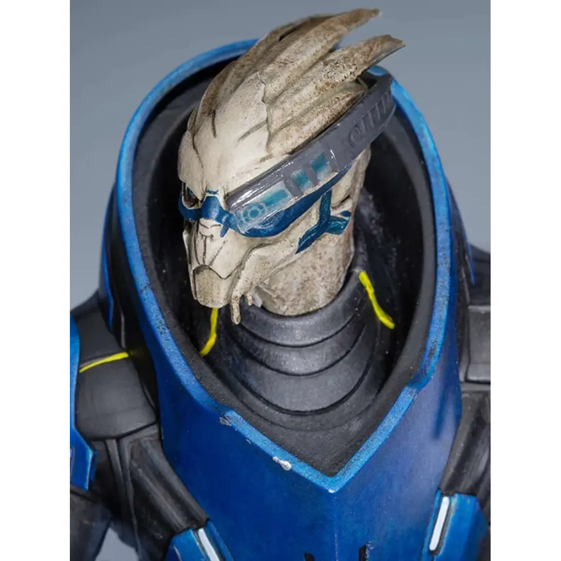 Фигурка Mass Effect Garrus 23 см 0761568009934