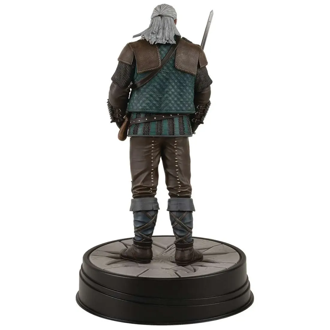 Фигурка The Witcher 3 Wild Hunt Vesemir 21 см 0761568009996