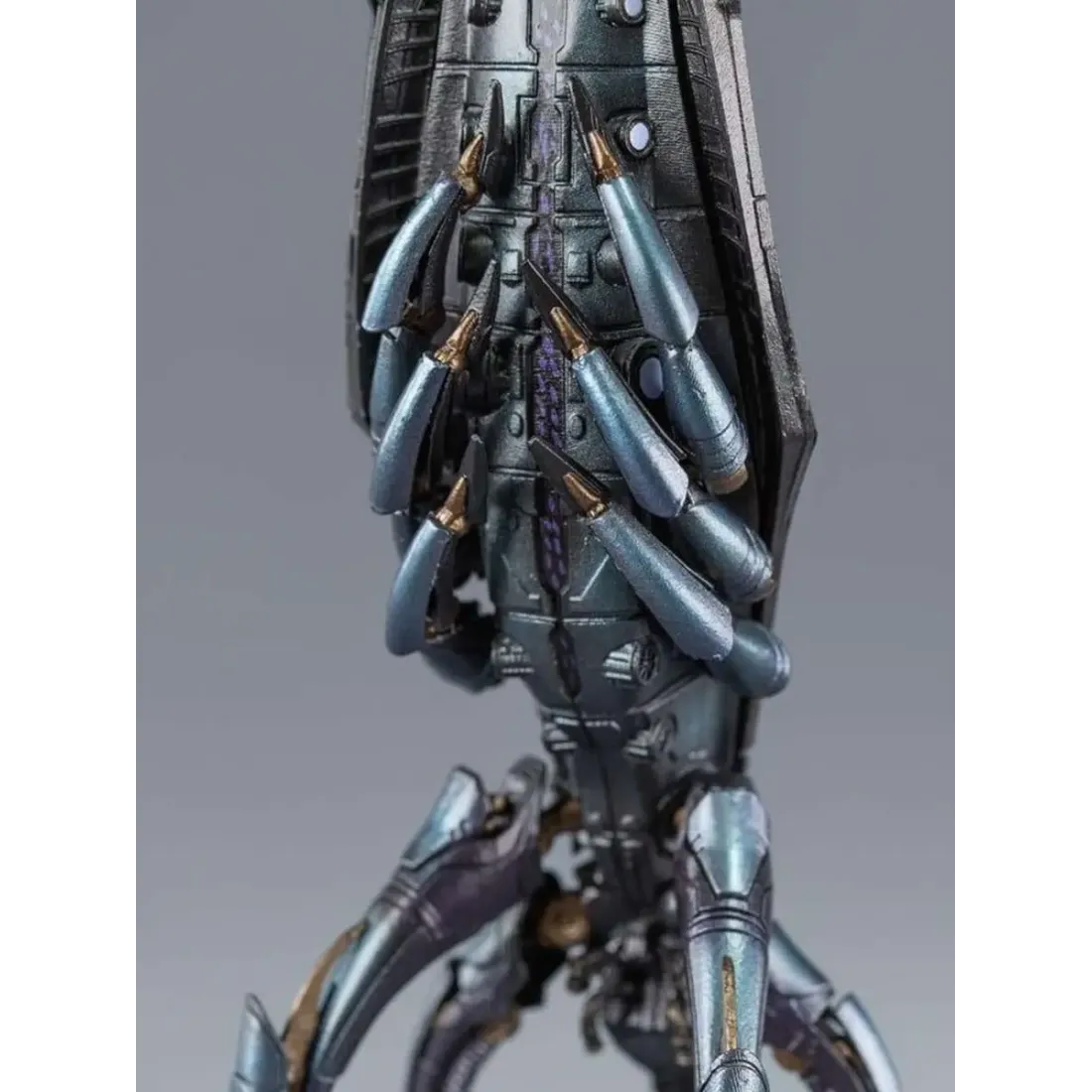 Фигурка Реплика Mass Effect 8" Reaper Sovereign Ship 20 см 0761568011340