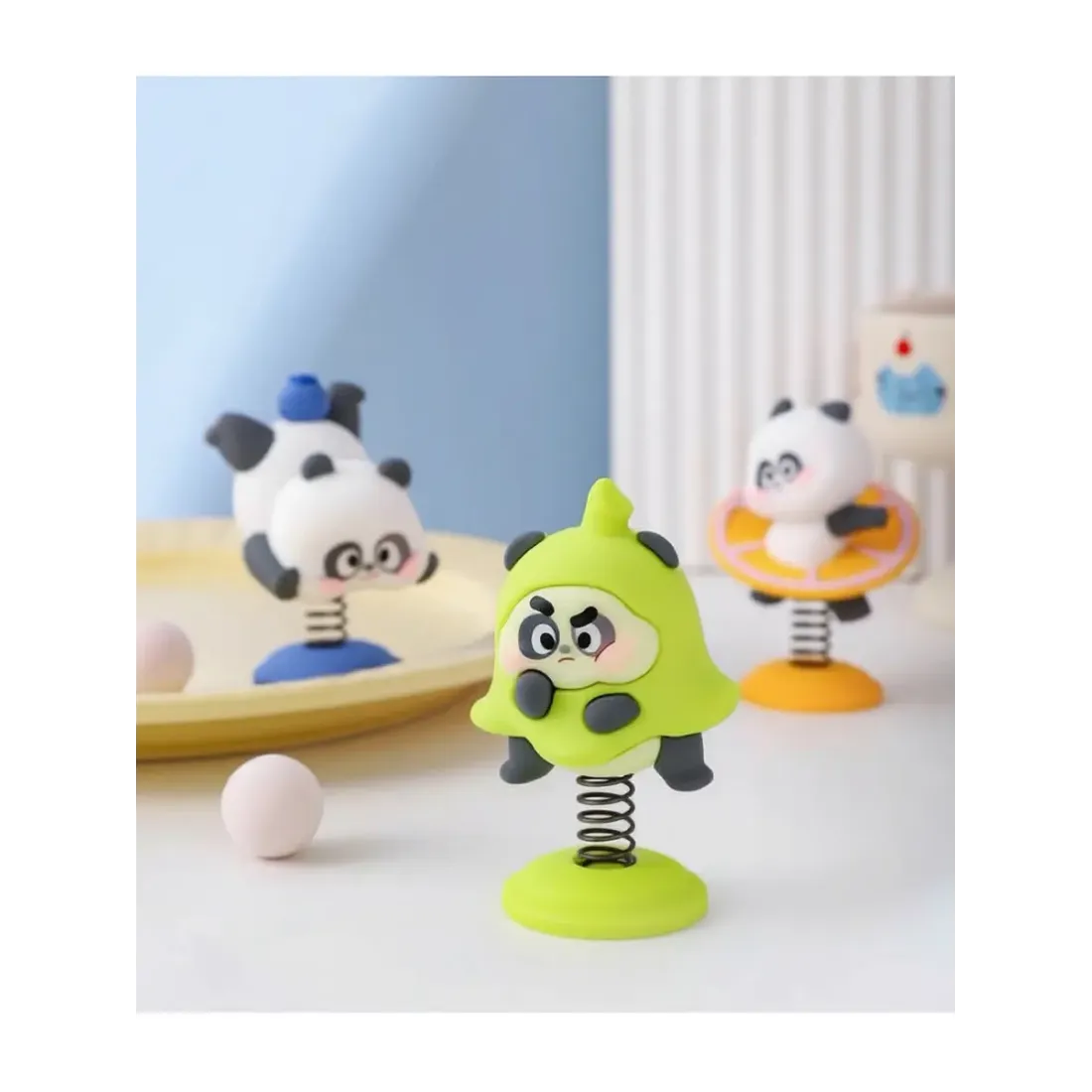 Фигурка Panda Little Q Lucky Shake Blind Box 1 шт 11 см