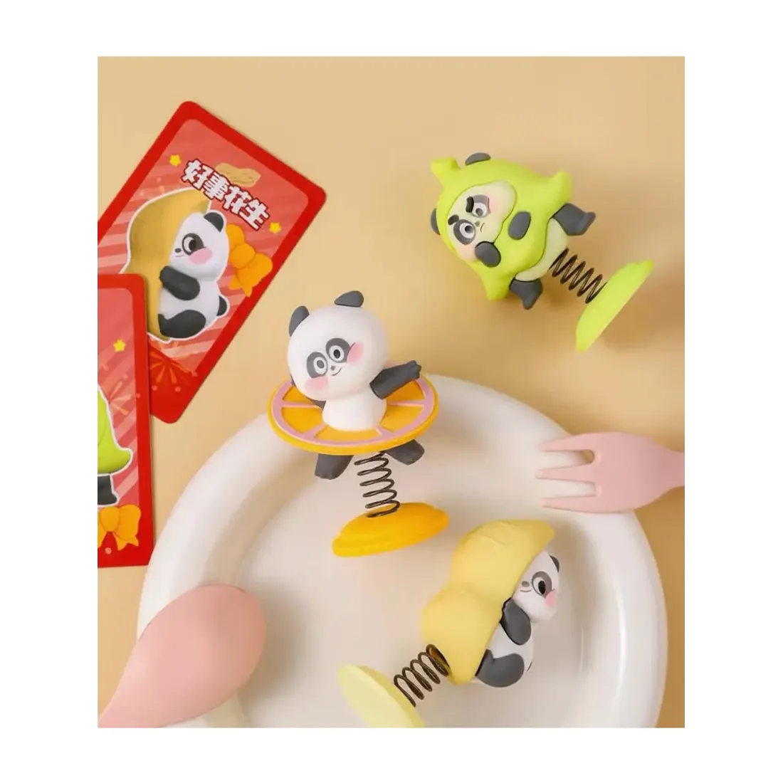 Фигурка Panda Little Q Lucky Shake Blind Box 1 шт 11 см