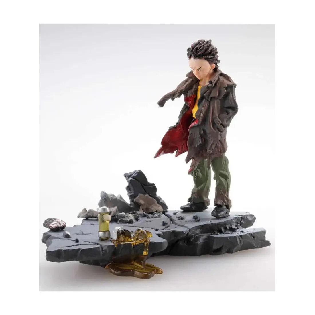 Фигурка Аниме miniQ "Akira" Part. 3 Akira 1шт 6см 4537807022868