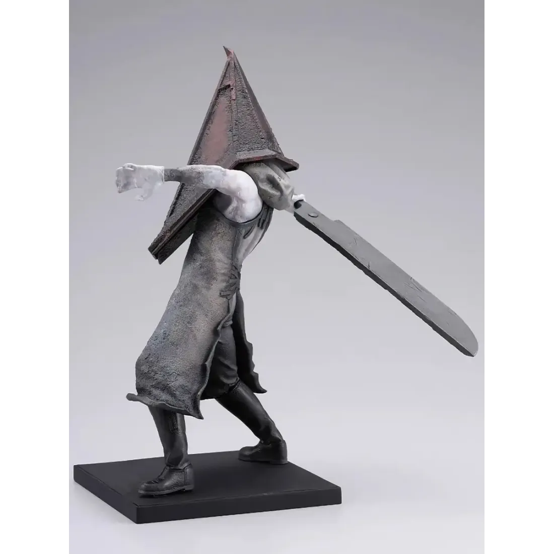 Фигурка Сайлент Хилл Пирамидоголовый (Silent Hill Red Pyramid Thing) OSHI WORKS 26 см GP017