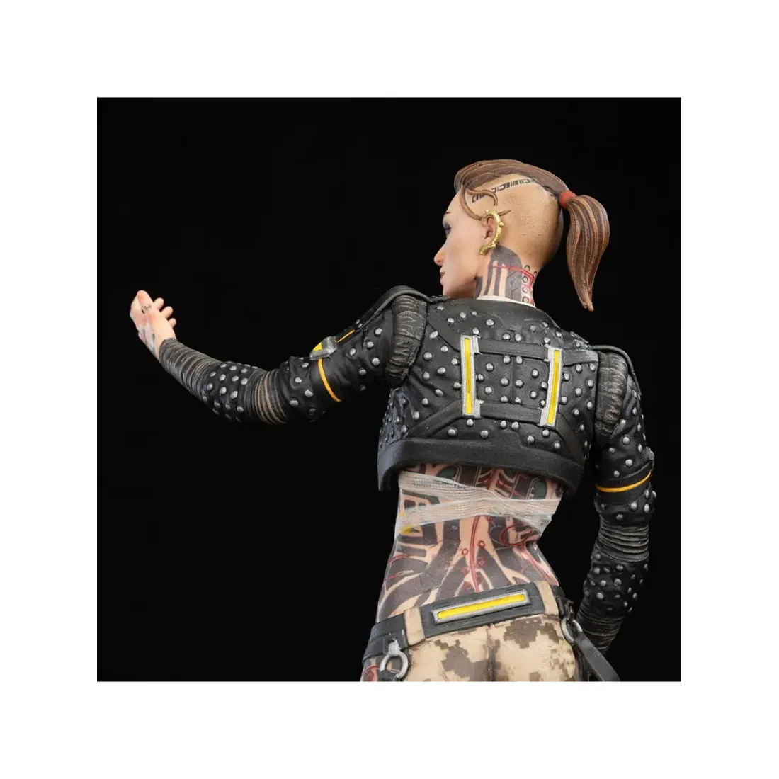 Фигурка Mass Effect Jack 20 см 3015-613