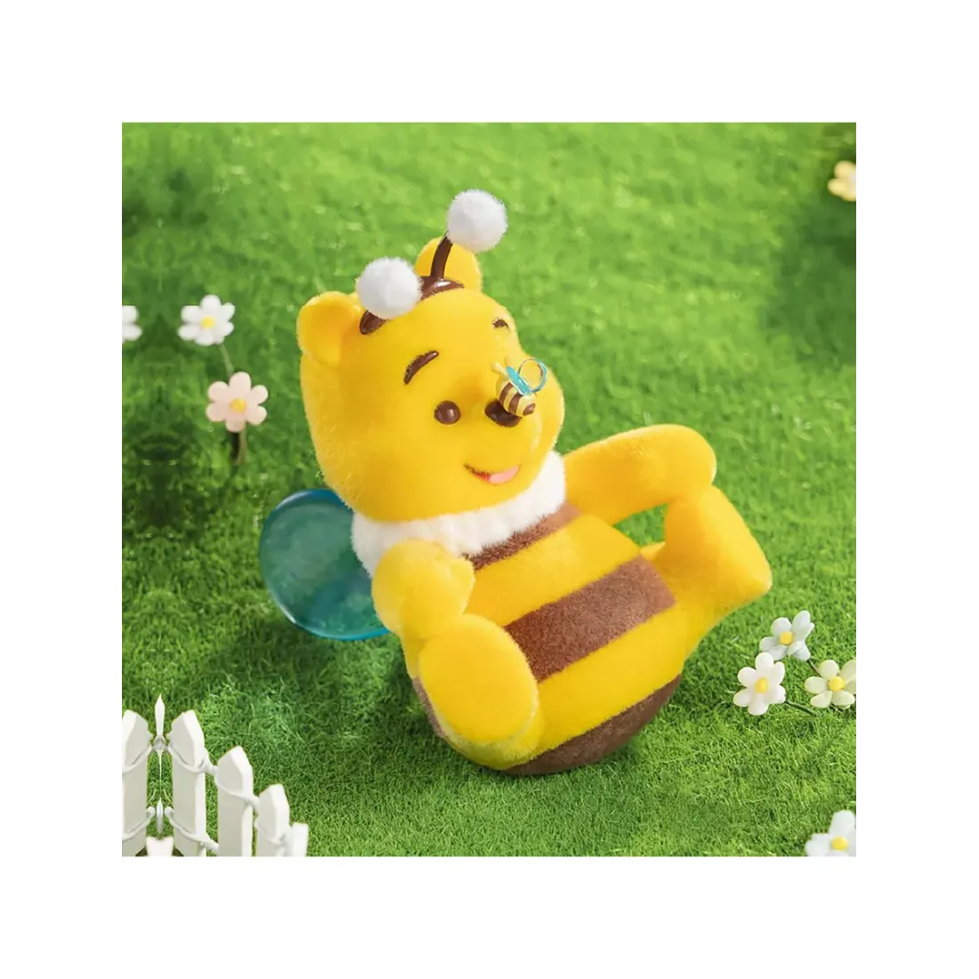 Фигурка Винни Пух Disney Happy Times series Blind Box 1 шт 6936785447355