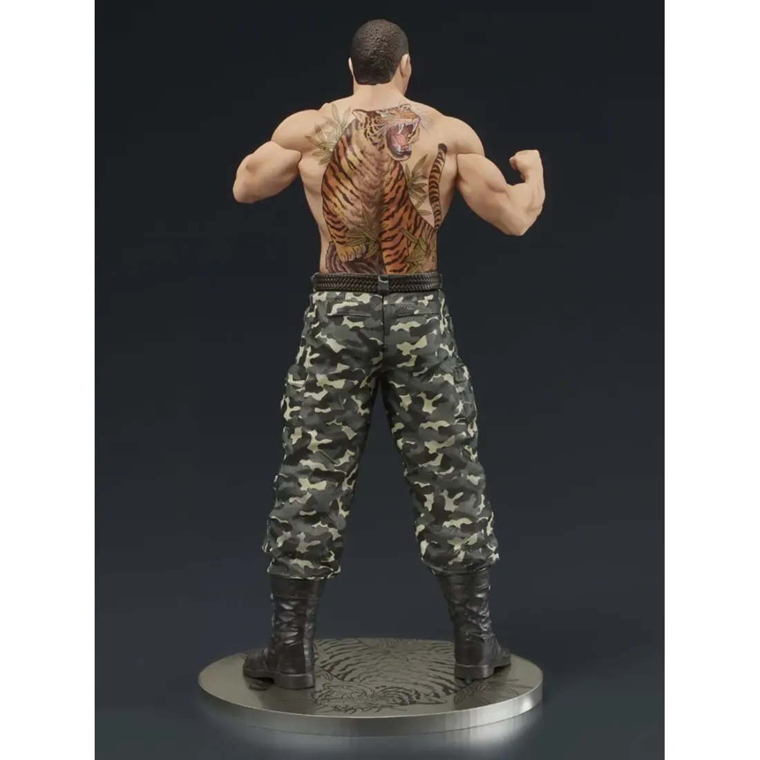 Фигурка Yakuza Тайга Саэдзима 