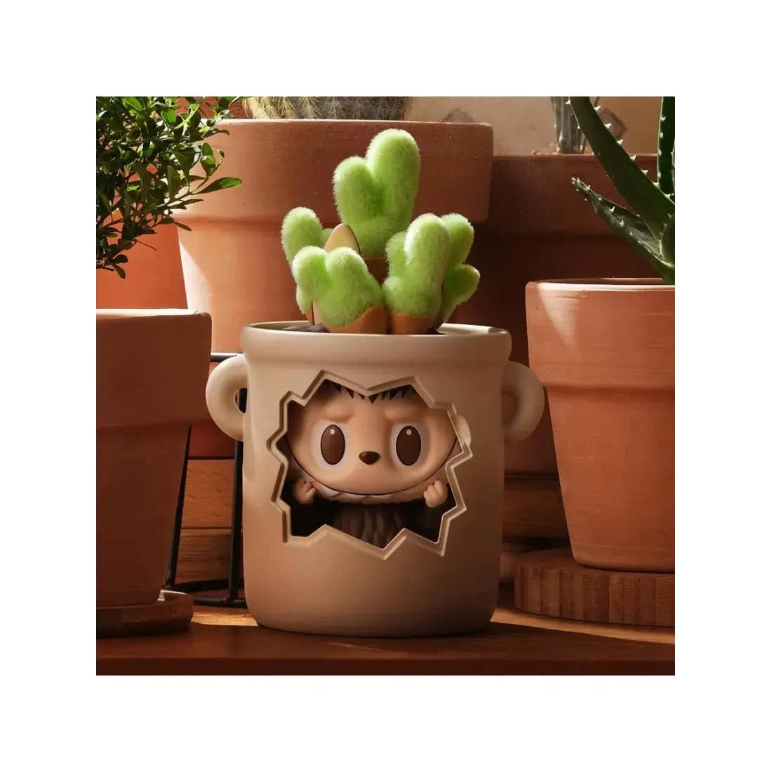 Фигурка Аниме Pop Mart Labubu  "You Can\'t See Me" Series 1 шт 9 см 6941848273819
