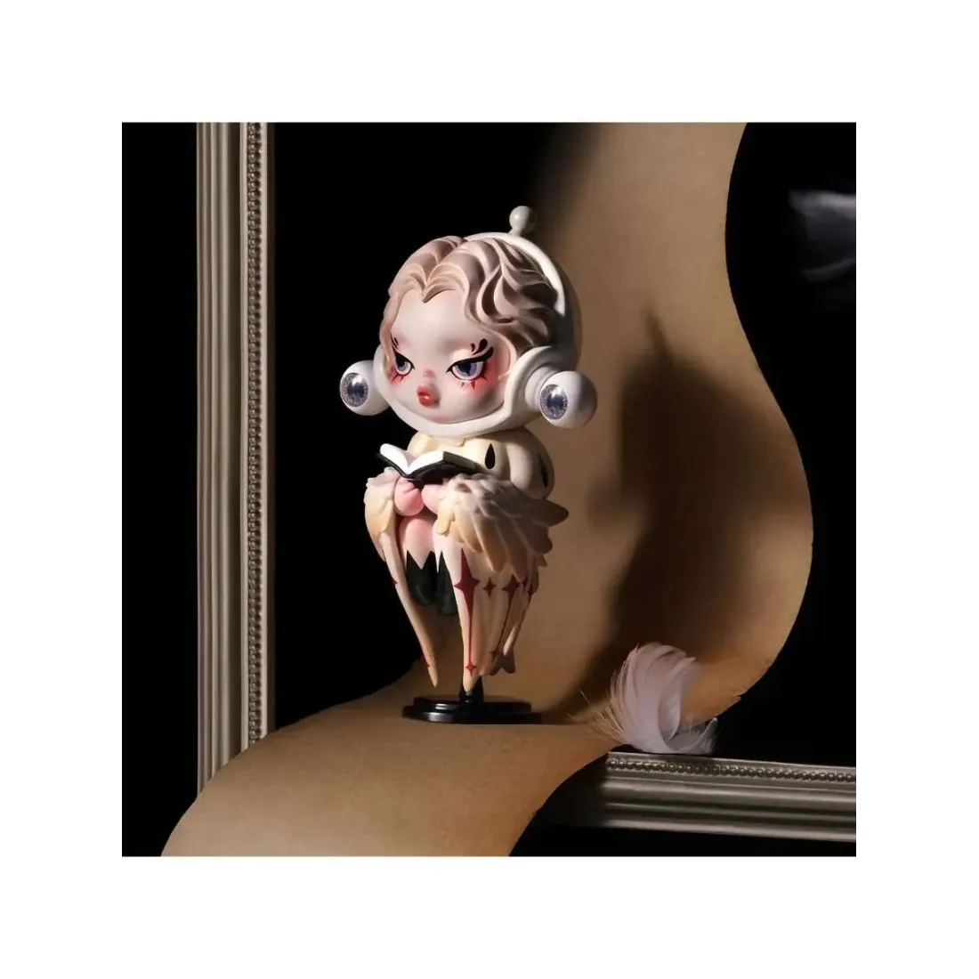 Фигурка Аниме Pop Mart Skullpanda  Caricature  Collection 1 шт 7 см 6941848264916