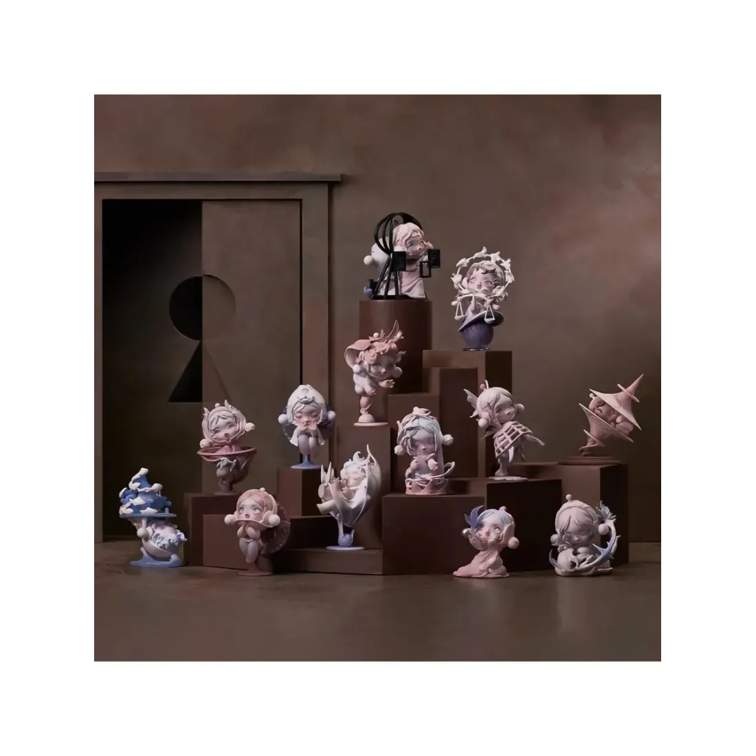 Фигурка Аниме Pop Mart Skullpanda  Gate of Advance  and Retreat 1 шт 9 см 6941313010840