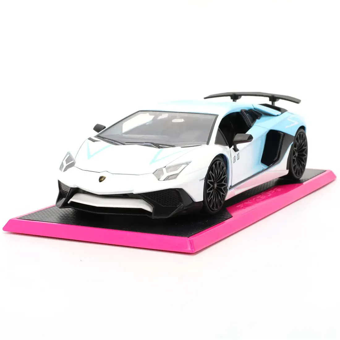 Модель Машинки 1:24 Pink Slips Lamborghini Aventador SV 35536
