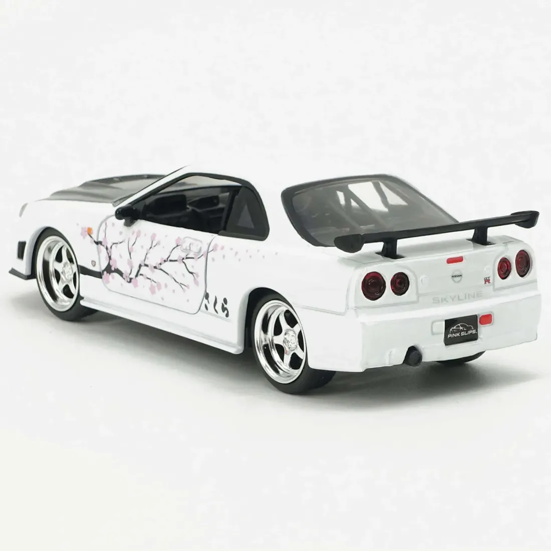 Модель Машинки 1:32 Pink Slips 2002 Nissan Skyline GT-R R34 BNR34 36135