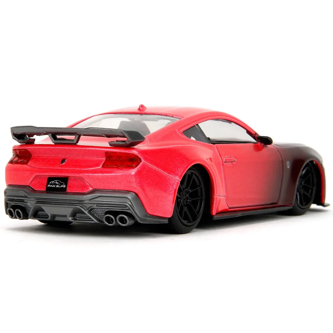 Модель Машинки 1:32 Pink Slips 2024 Ford Mustang Dark Horse 35681