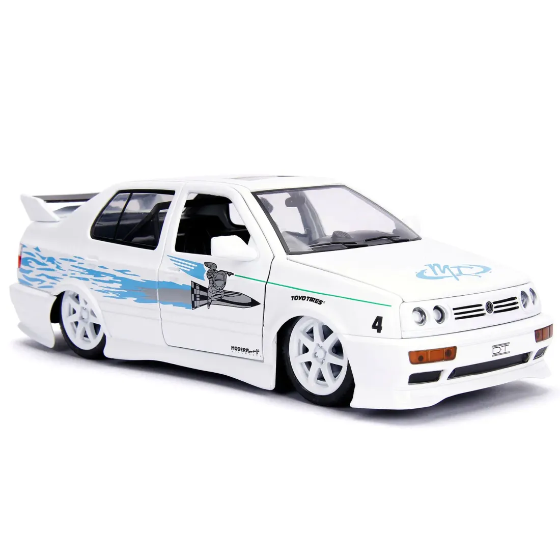 Модель Машинки Форсаж 1:24 FF 2002 1995 Volkswagen Jetta 99591