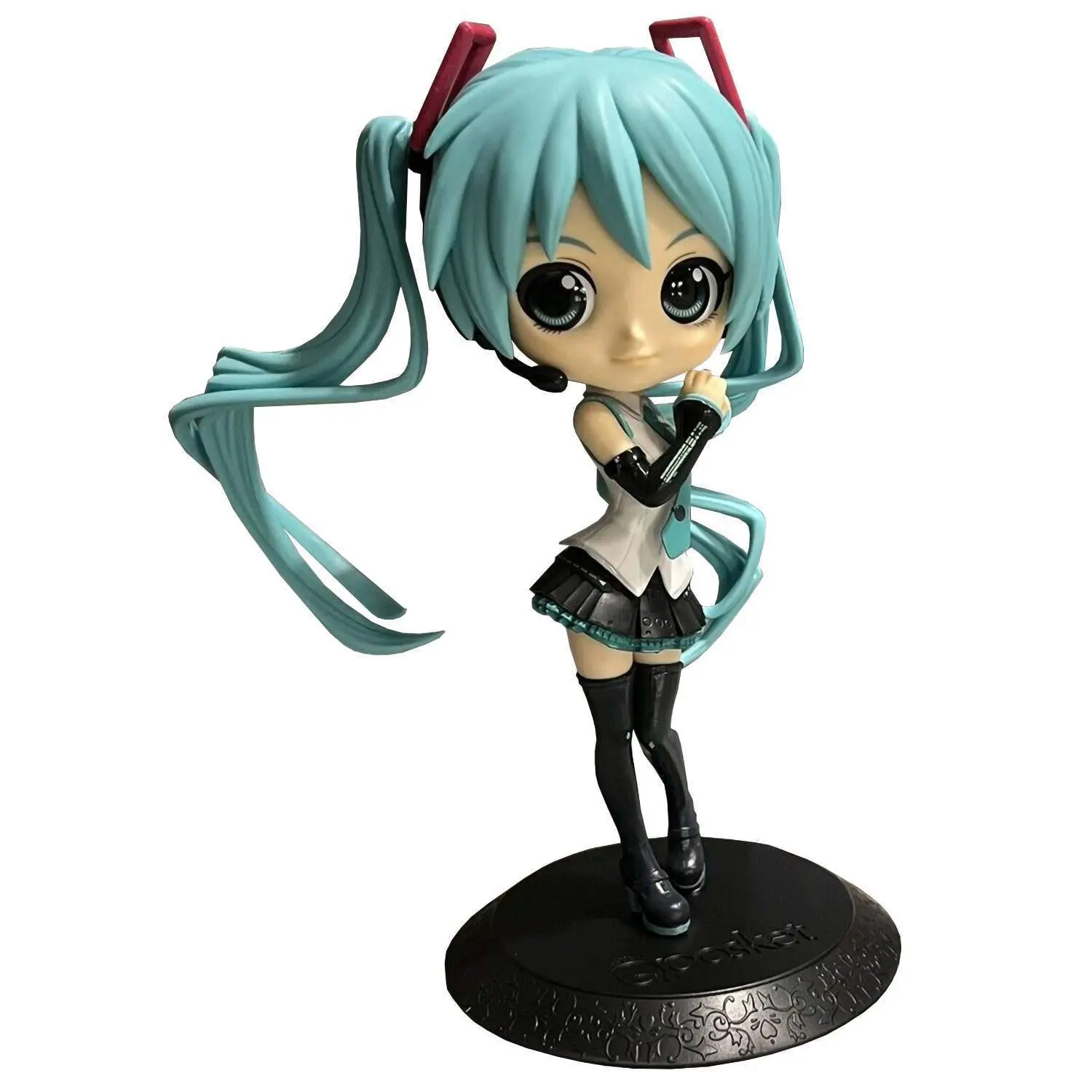 Фигурка Q Posket Hatsune Miku V4X 4983164189124