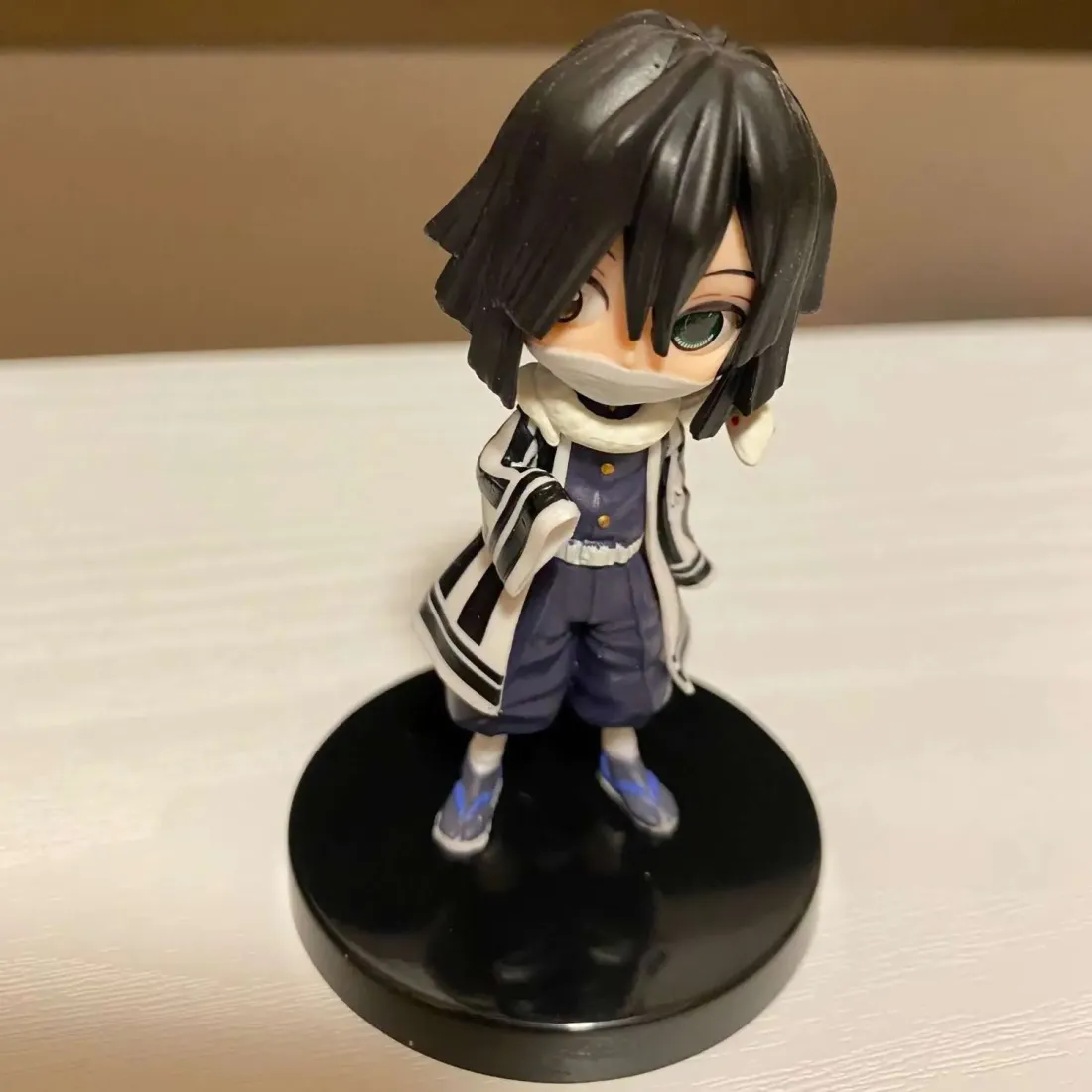 Фигурка Q Posket Obanai Iguro Ver. B 4983164188332