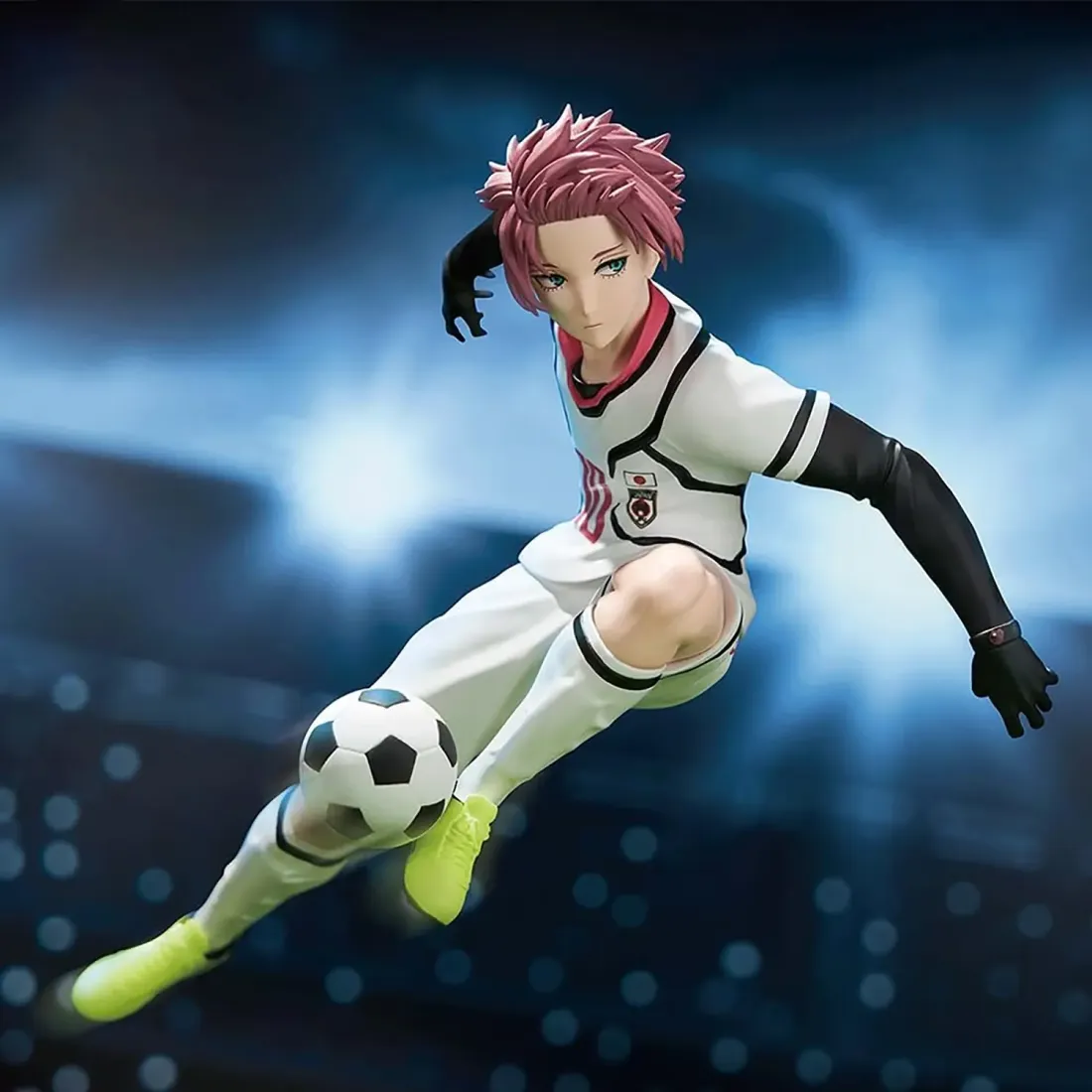 Фигурка аниме Синяя Тюрьма Блю Лок Blue Lock Саэ Итоши Sae Itoshi 14см 85642