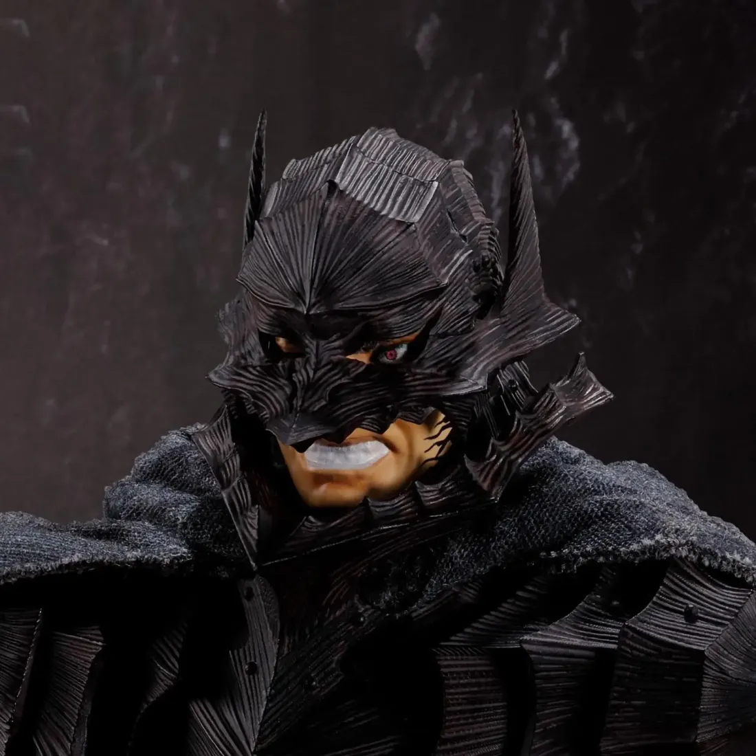 Фигурка S.H.Figuarts Guts Berserker Armor Heat Of Passion 4573102656513