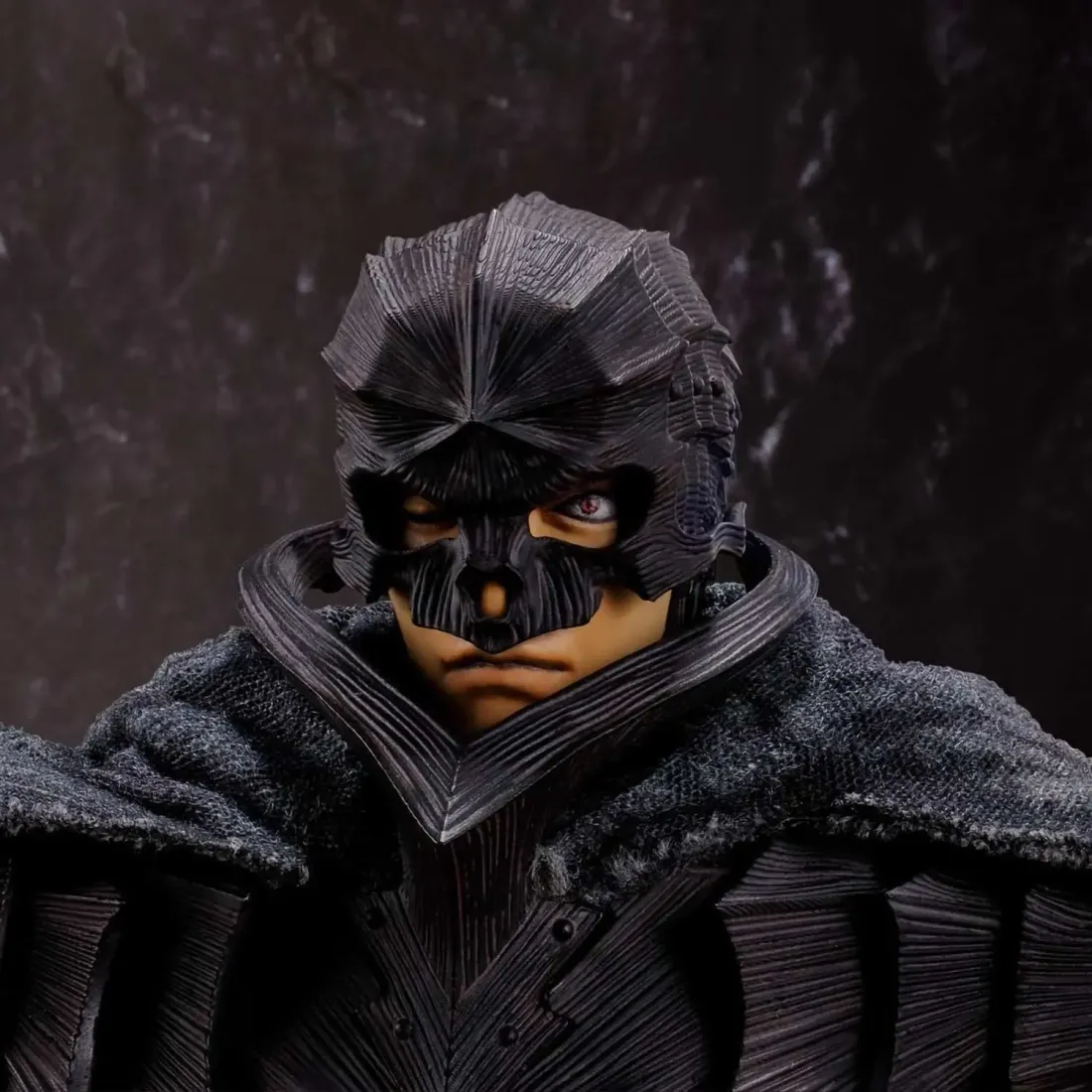 Фигурка S.H.Figuarts Guts Berserker Armor Heat Of Passion 4573102656513