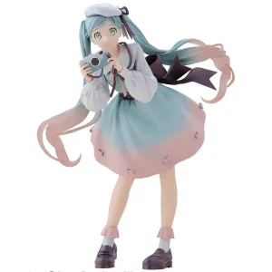 Фигурка аниме Хатсунэ Мику HATSUNE MIKU Holiday Memories Camera 20см 87813