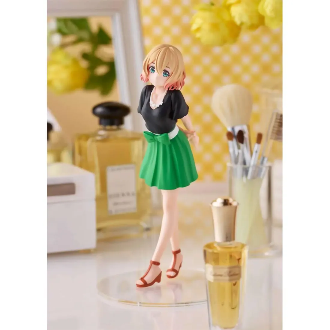 Фигурка Rent A Girlfriend Mami Nanami Exhibition Ver. (18075) 4983164180756