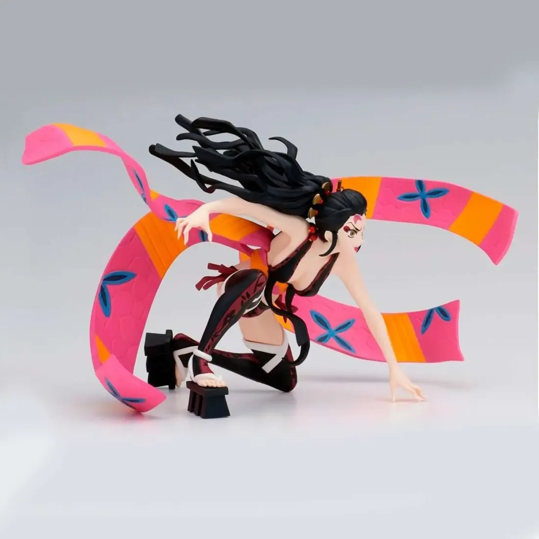 Фигурка Vibration Stars Demon Slayer Kimetsu No Yaiba Daki (Ver.A) (8см) (88782) 4983164887822