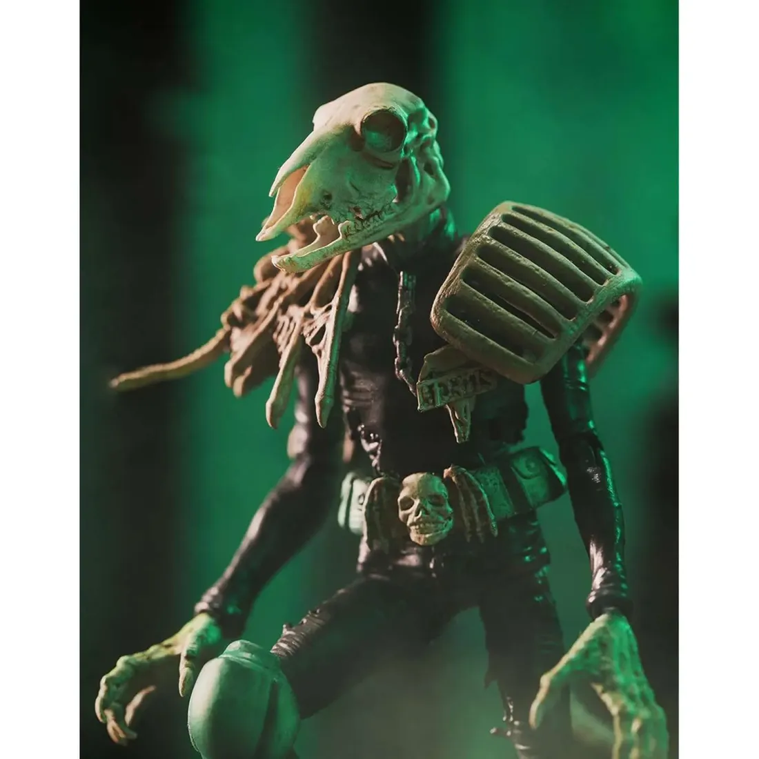 Фигурка Judge Dredd Judge Mortis 11см 4201707