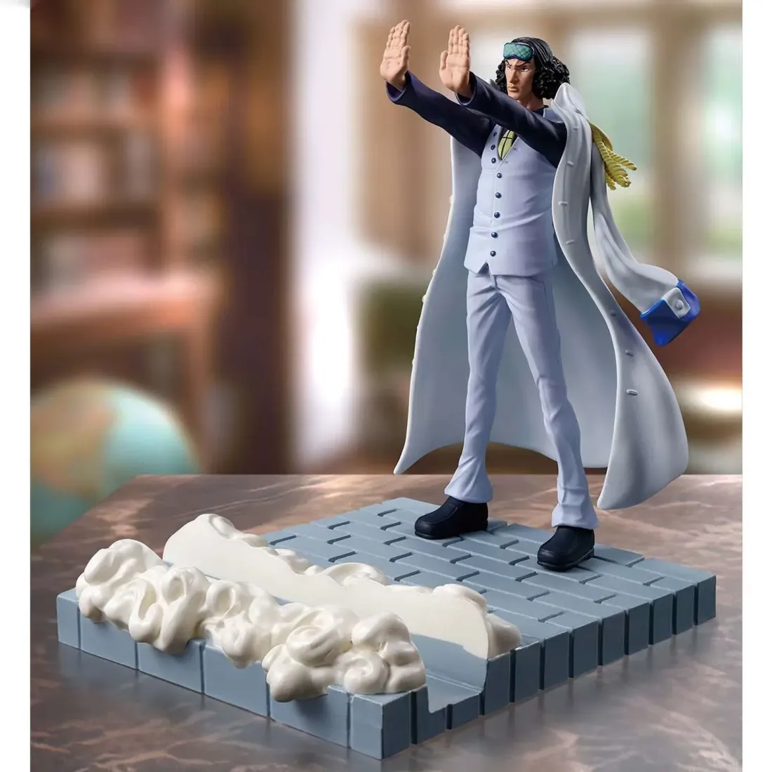 Фигурка аниме ONE PIECE FL Кудзан AOKIJI KUZAN 12см 89299