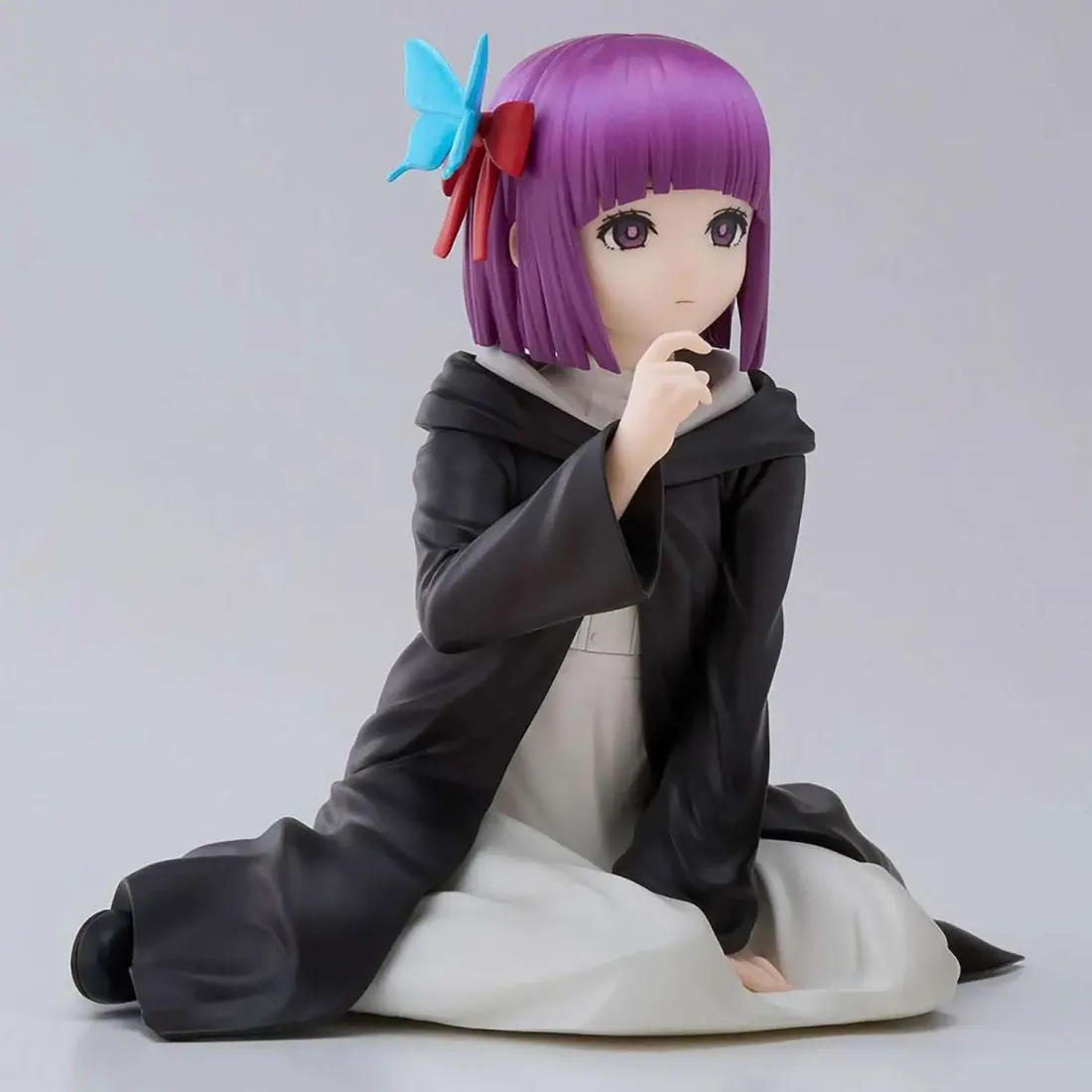 Фигурка аниме SEGA Провожающая в последний путь Фрирен Frieren Beyond Journey’s End Ферн 10см 37965