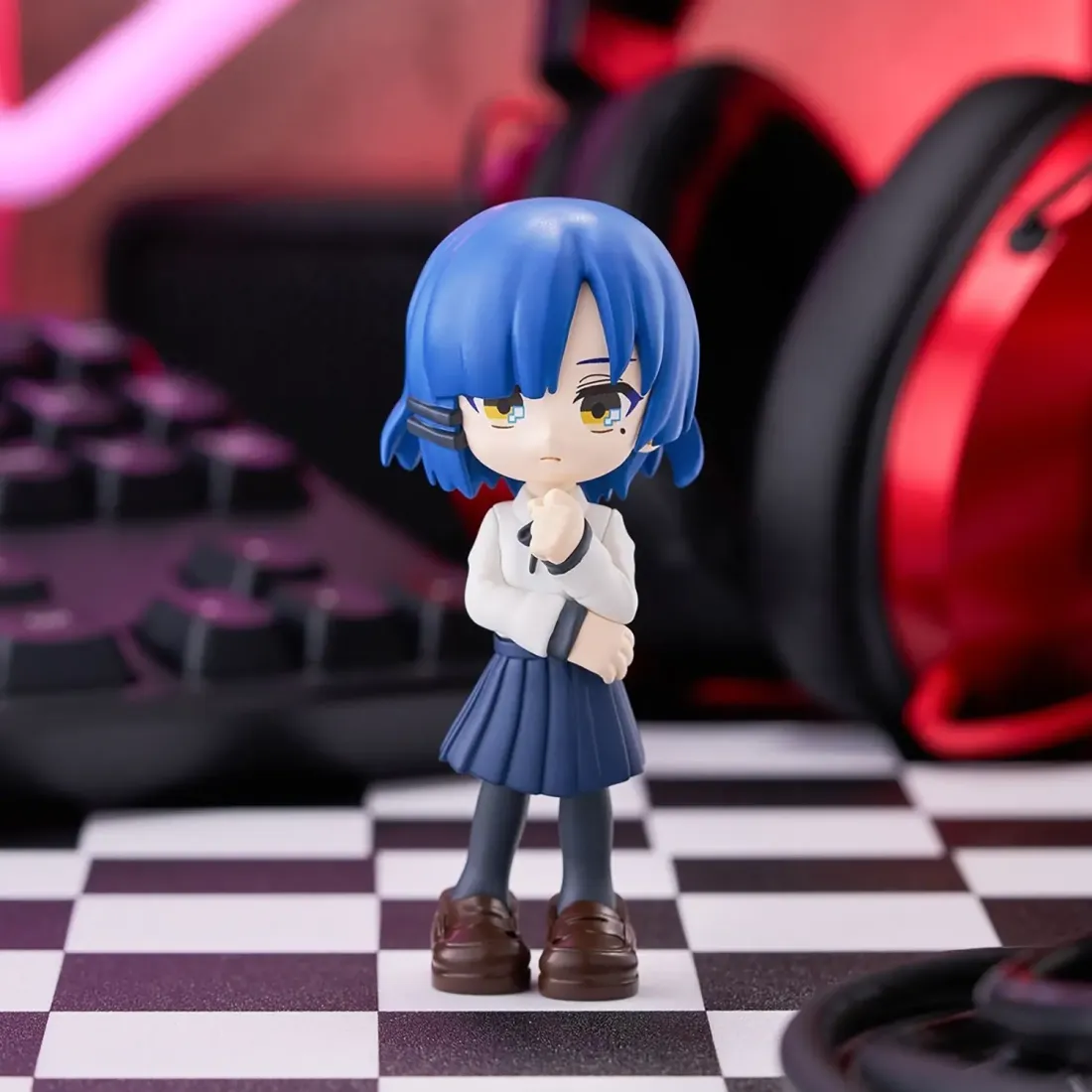 Фигурка аниме Bushiroad Одинокий Рокер BOCCHI THE ROCK 9см 1шт. 67853