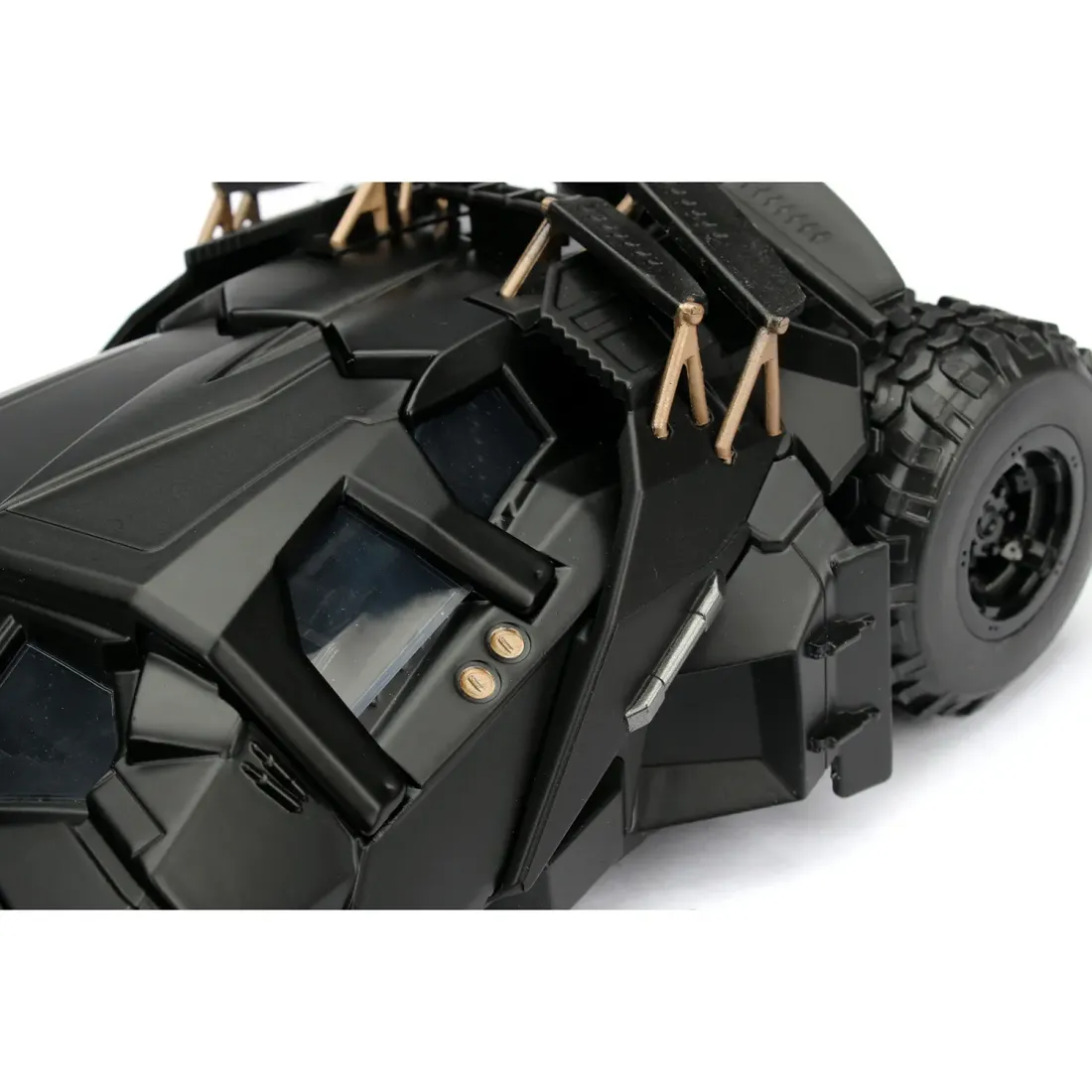 Модель Машинки Бэтмен 1:24 2008 The Dark Knight Batmobile 98261