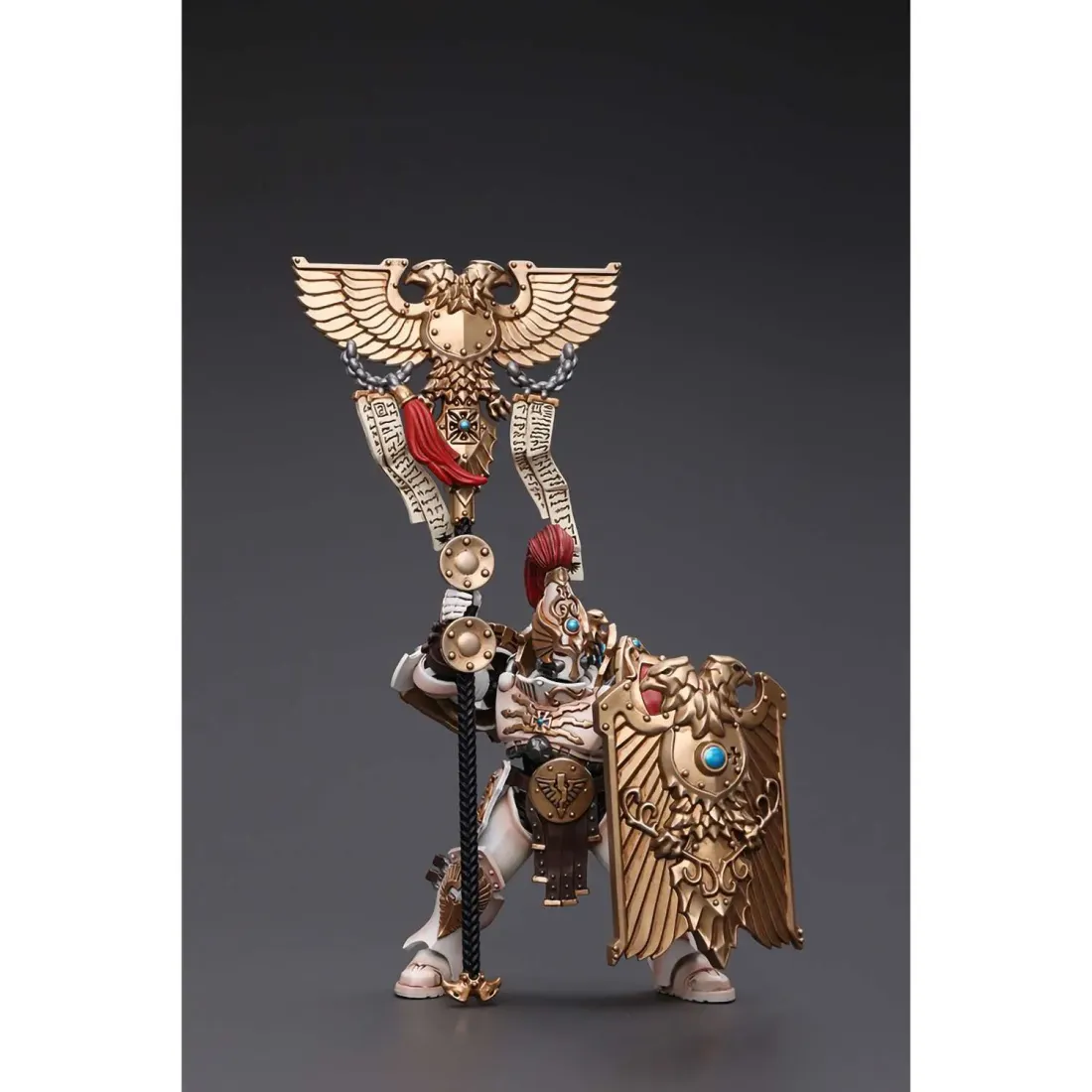 Фигурка Warhammer 40K Adeptus Custodes Solar Watch Vexilus Praetor 1:18