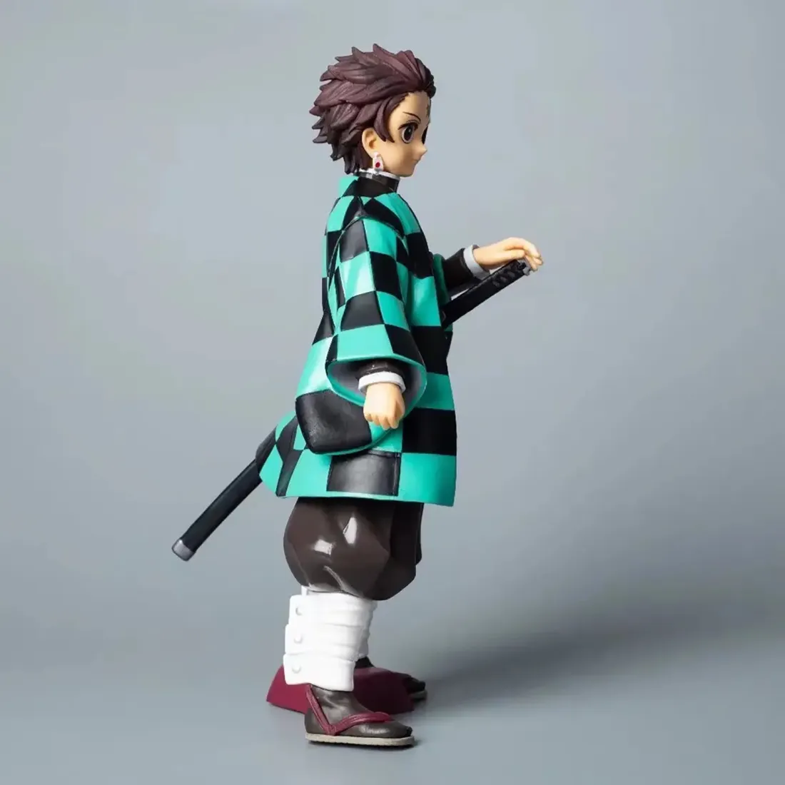 Фигурка Аниме Клинок рассекающий демонов Танджиро Камадо 24см BP29368P