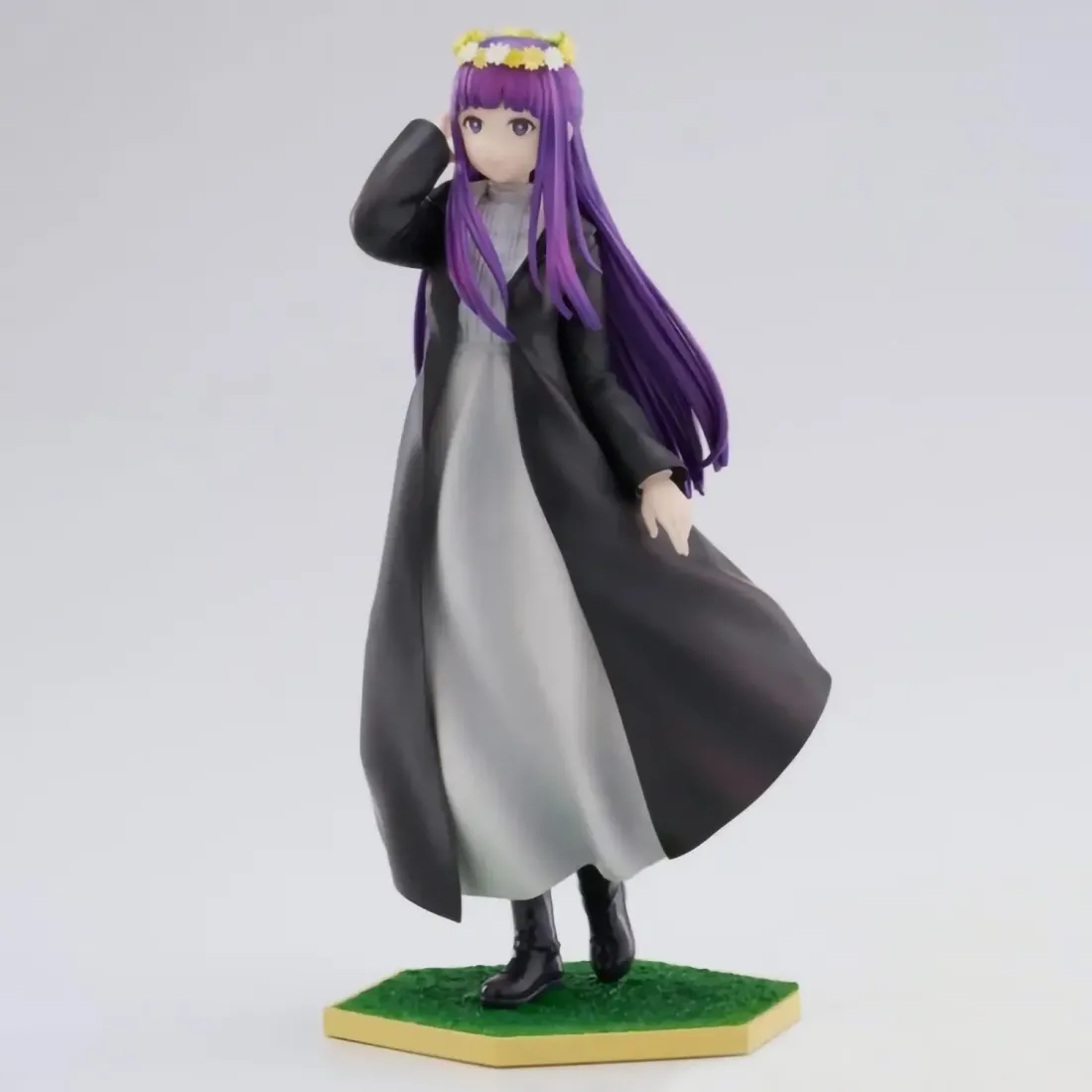 Фигурка Аниме SEGA Фрирен Frieren: Beyond Journey's End Ферн 18см 4582733448695