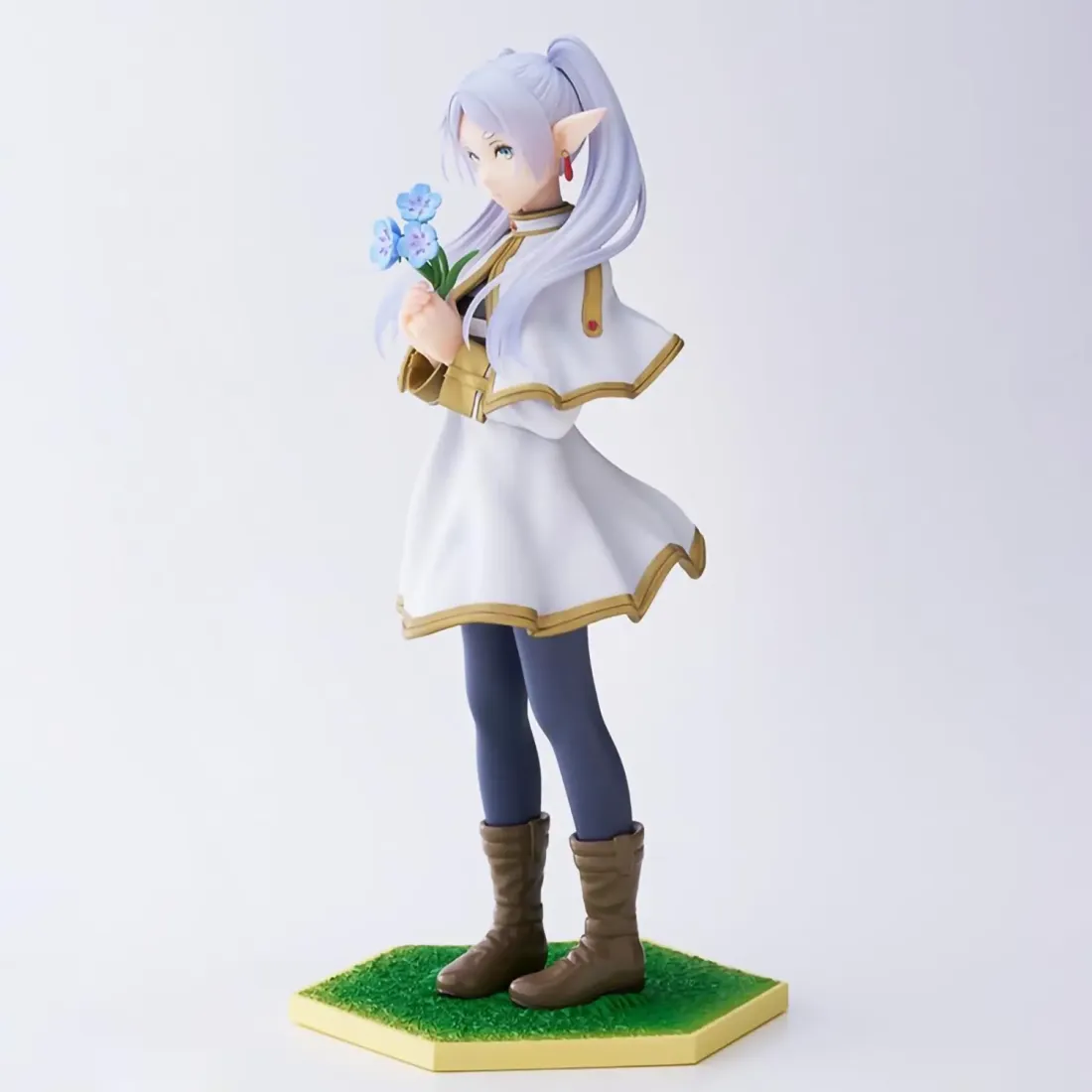 Фигурка Аниме SEGA Фрирен Frieren: Beyond Journey's End 18см 4582733448688